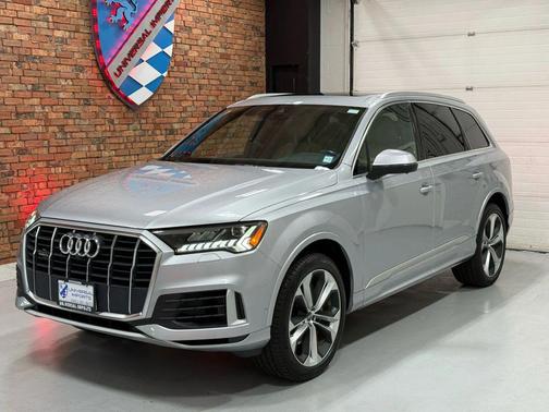 2021 Audi Q7 55 Premium Plus