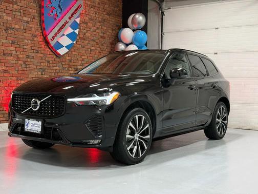 2025 Volvo XC60 B5 Plus