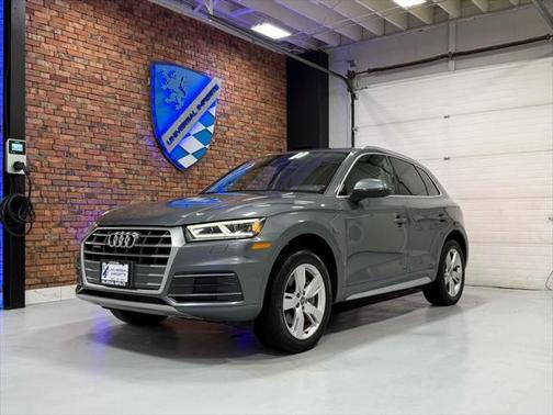 2018 Audi Q5 2.0T Premium Plus