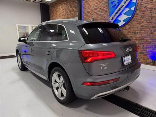 2018 Audi Q5 2.0T Premium Plus