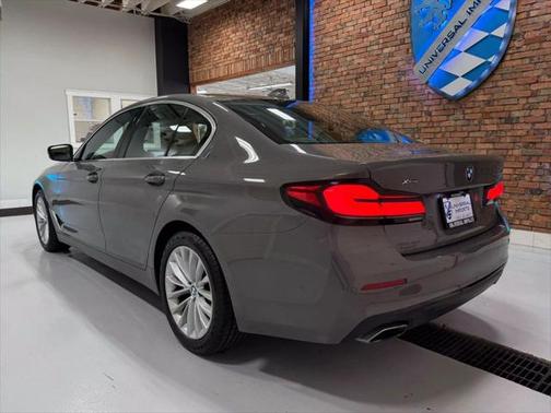 2022 BMW 530 i xDrive