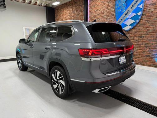 2024 Volkswagen Atlas 2.0T SEL