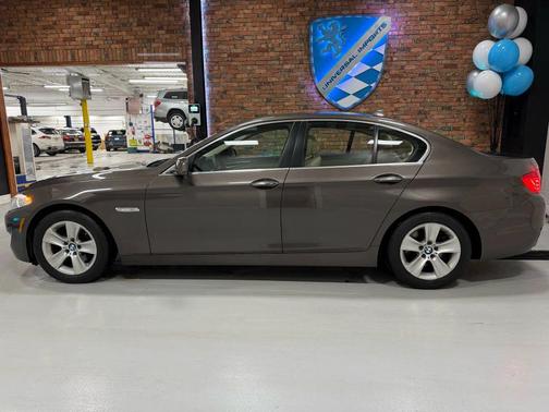 2013 BMW 528 xDrive