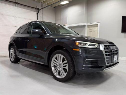2018 Audi Q5 2.0T Premium Plus