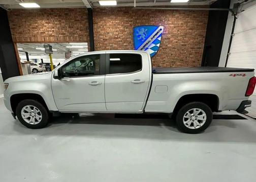 Silver Ice Metallic 2018 Chevrolet Colorado LT