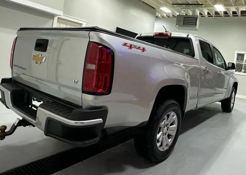 Silver Ice Metallic 2018 Chevrolet Colorado LT