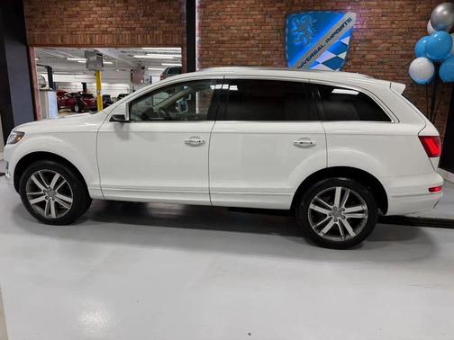 White 2015 Audi Q7 3.0 TDI Premium Plus