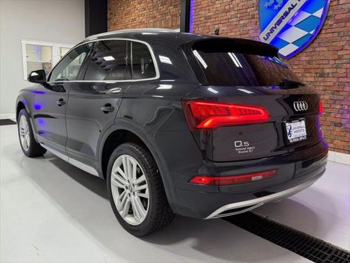 2018 Audi Q5 2.0T Tech Premium