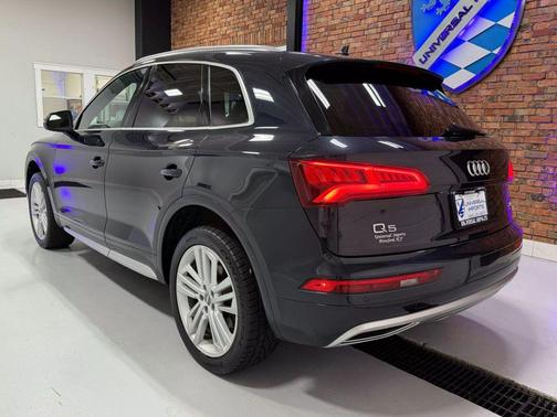 2018 Audi Q5 2.0T Tech Premium