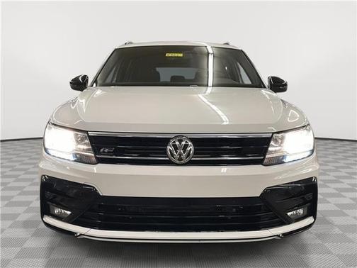 2021 Volkswagen Tiguan 2.0T SE R-Line Black