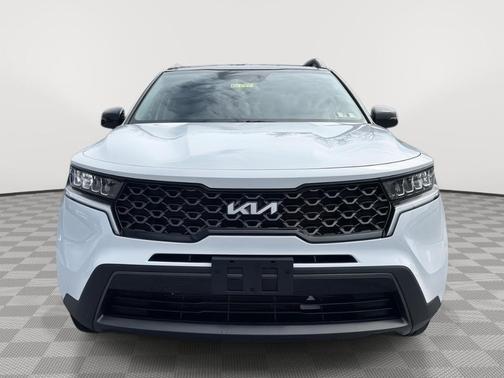 Glacial White Pearl 2023 Kia Sorento X-Line S