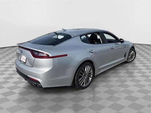 2018 Kia Stinger Base