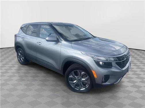 2024 Kia Seltos LX