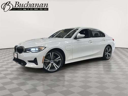2021 BMW 330e xDrive