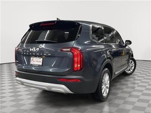2022 Kia Telluride LX