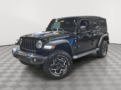 Black Clearcoat 2023 Jeep Wrangler 4xe Rubicon