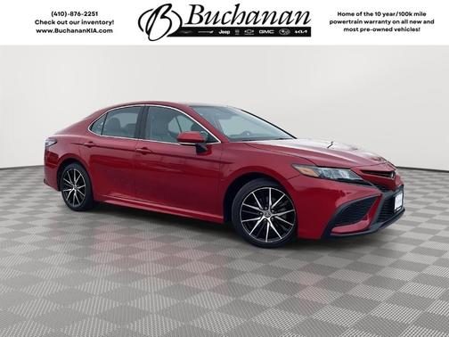 2022 Toyota Camry SE