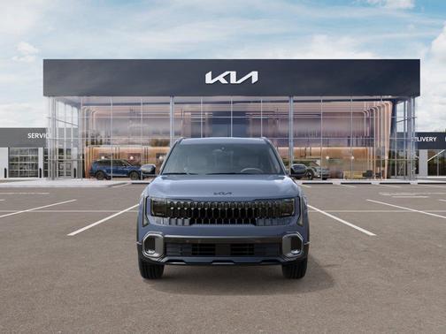 Gray 2027 Kia Seltos X-Line