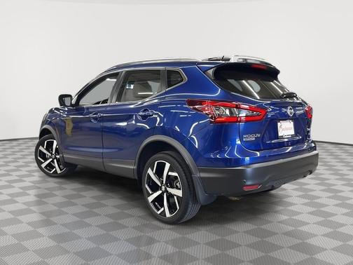 2021 Nissan Rogue Sport SL