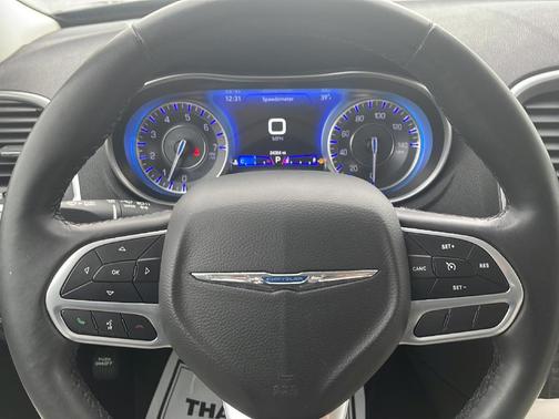 2022 Chrysler 300 Touring