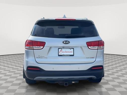 2016 Kia Sorento EX