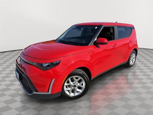 Inferno Red 2025 Kia Soul LX