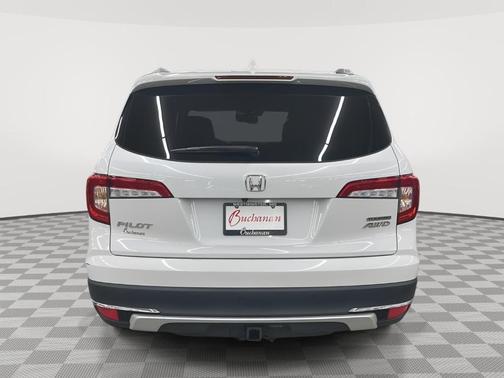 2021 Honda Pilot Touring 7-Passenger