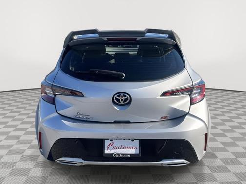 2020 Toyota Corolla Hatchback SE