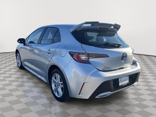 2020 Toyota Corolla Hatchback SE