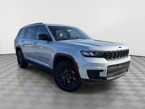 2024 Jeep Grand Cherokee L Laredo