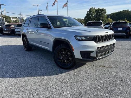 2024 Jeep Grand Cherokee L Laredo