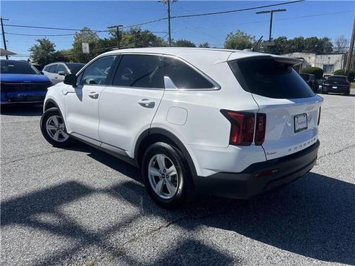 2022 Kia Sorento LX