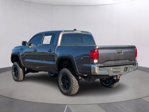 Magnetic Gray Metallic 2018 Toyota Tacoma TRD Off Road
