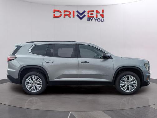 2026 GMC Acadia Elevation FWD