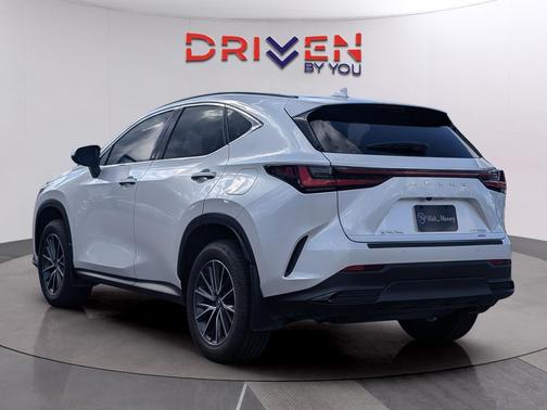 2025 Lexus NX 350 Premium