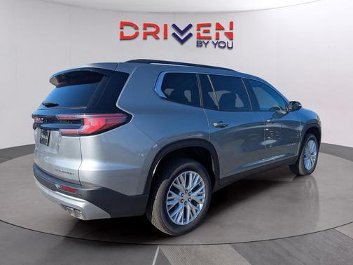 2026 GMC Acadia Elevation FWD