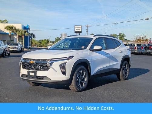 Summit White 2026 Chevrolet Trax LT