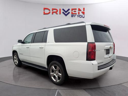 2016 Chevrolet Suburban LT