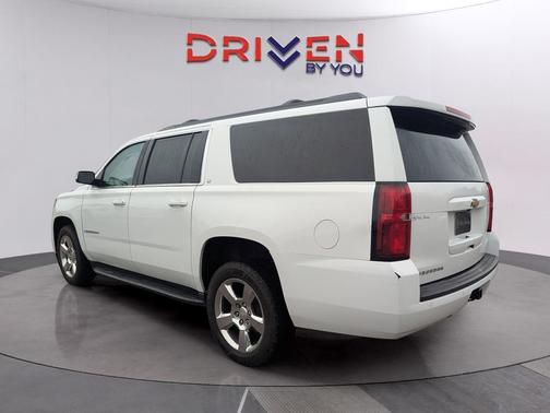 2016 Chevrolet Suburban LT