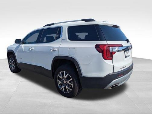 2023 GMC Acadia AWD SLT