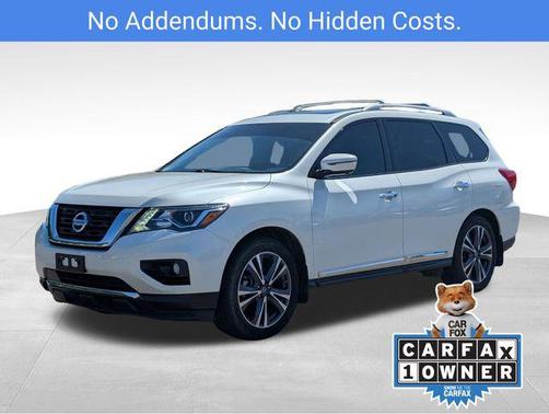 2017 Nissan Pathfinder Platinum