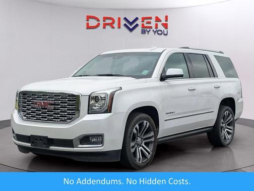 White Frost Tricoat 2019 GMC Yukon Denali