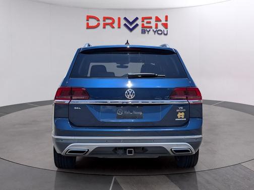 2018 Volkswagen Atlas 3.6L SEL Premium