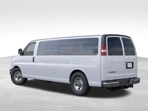 2025 Chevrolet Express 3500 RWD 3500 Extended Wheelbase LT