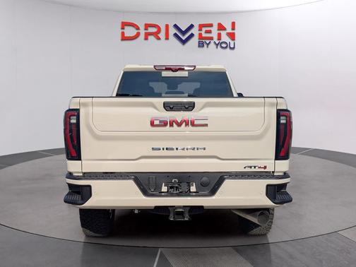 2026 GMC Sierra 2500 AT4