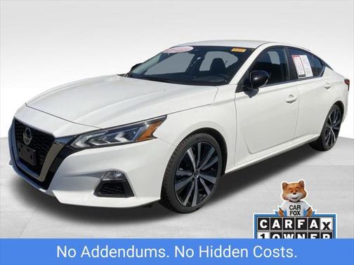 2022 Nissan Altima SR FWD