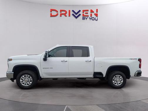 Summit White 2024 Chevrolet Silverado 2500 LTZ