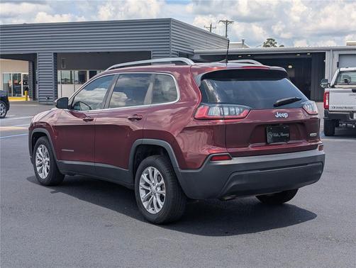 Velvet Red Pearlcoat 2019 Jeep Cherokee Latitude