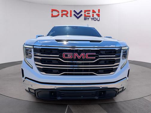 Summit White 2026 GMC Sierra 1500 SLT