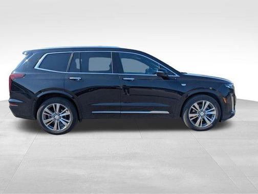 2023 Cadillac XT6 Premium Luxury FWD
